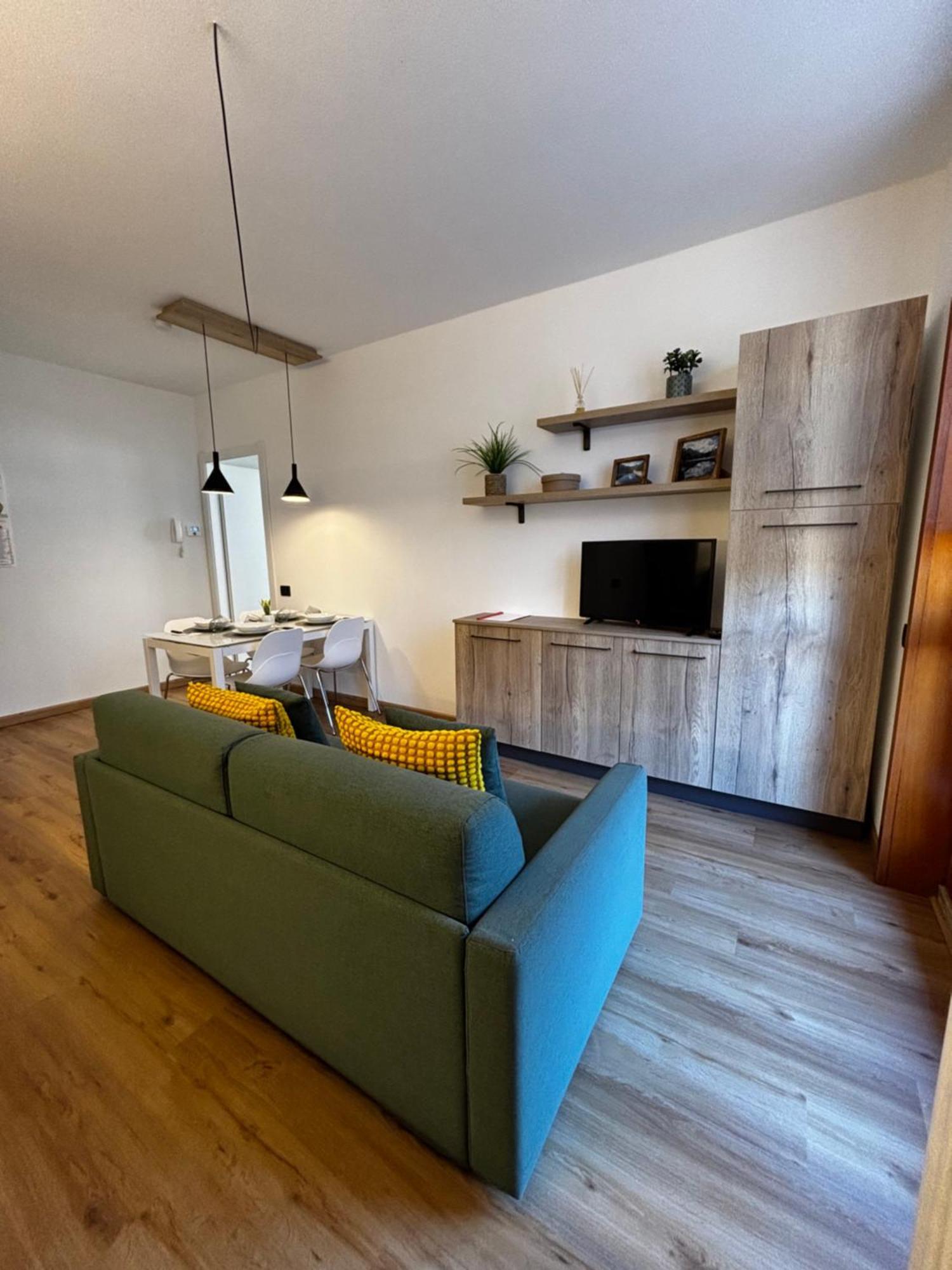 Apartamento La Casa Di Pietro Piazza Brembana Exterior foto